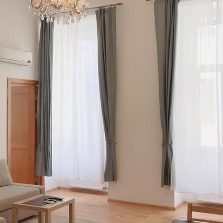 W&B Elegant Apartment Near The Zsinagogak Budapeşte Dış mekan fotoğraf
